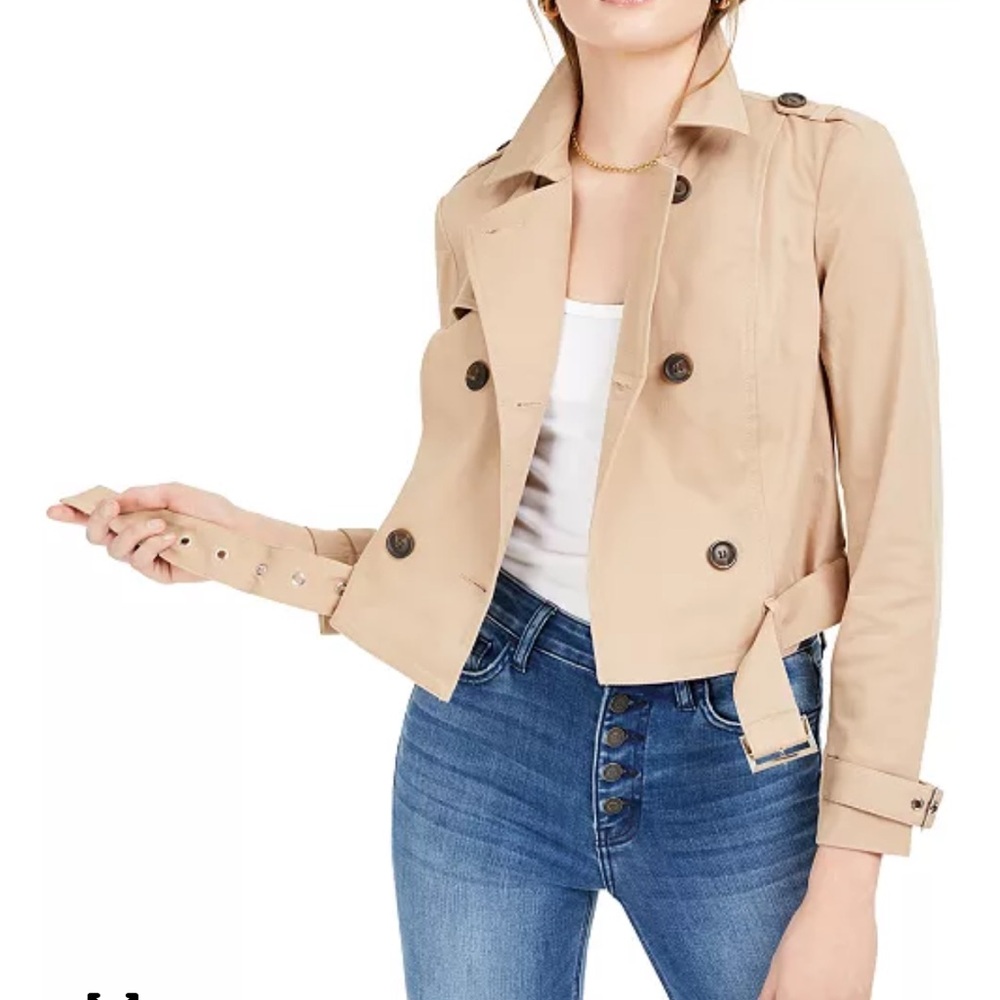 Bar III Women's Beige Cropped Trench Coat